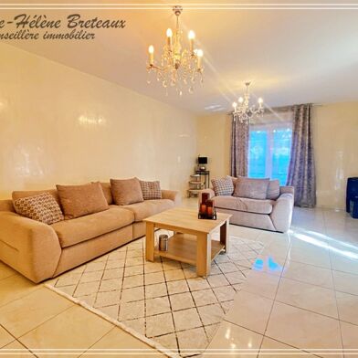 Maison 6 pièces 305000 €