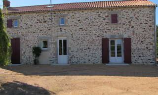 Maison 6 Pièces 164 m² à louer à Argenton-les-Vallées (79150)