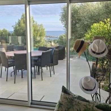 Appartement 3 pièces 2200 €