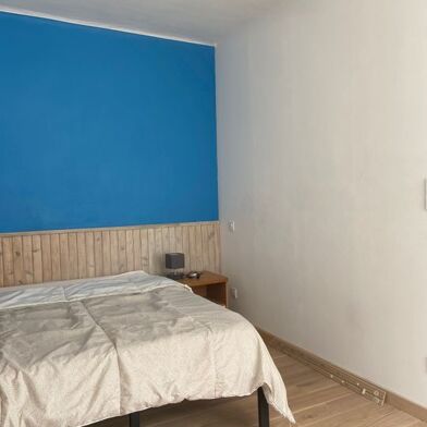 Appartement 4 pièces 800 €