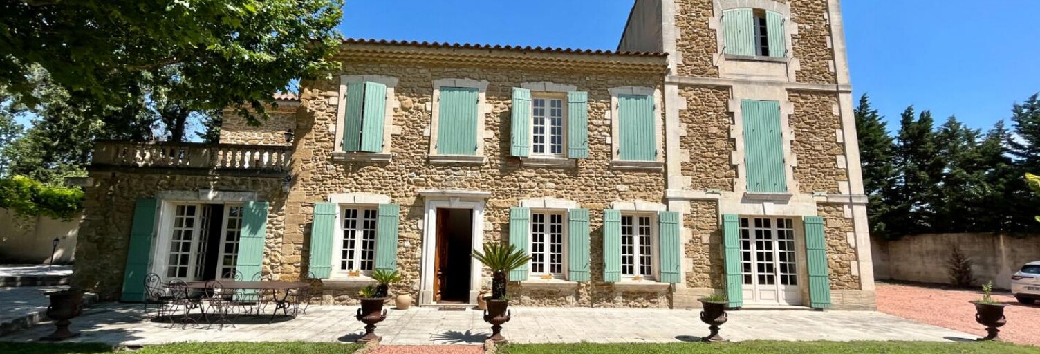 Maison 15 Pièces 400 m² à vendre à Sorgues (84700)