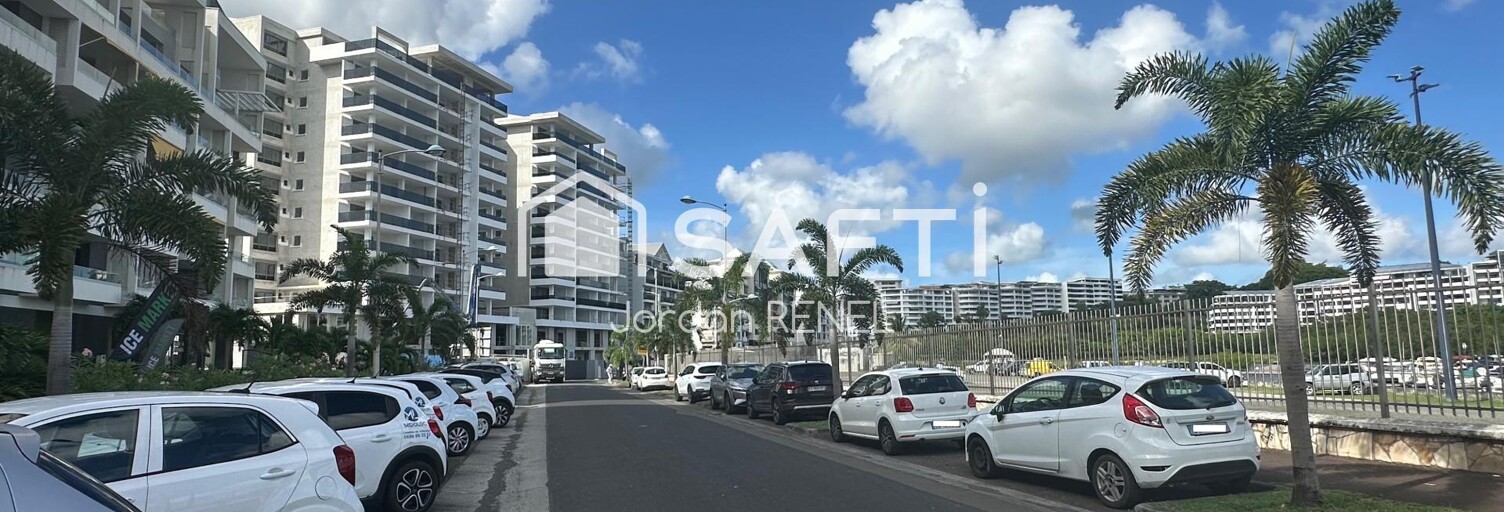 Commerce  232 m² à vendre à Fort-de-France (97200)