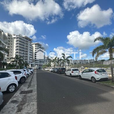 Commerce  799000 €