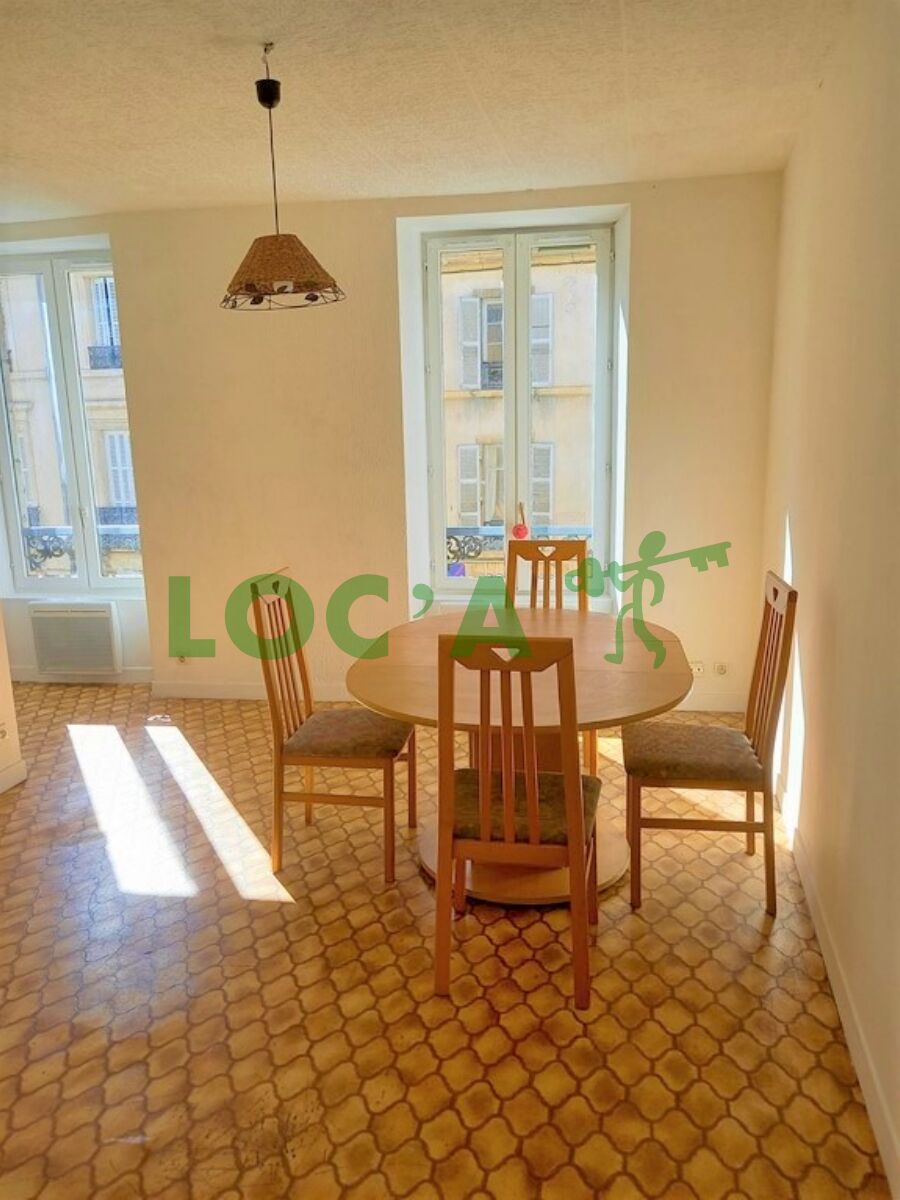 Location T2 35 m² à Dijon 590 ¤ CC /mois