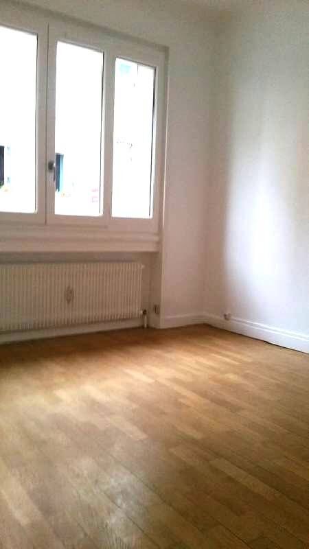 Location T2 49 m² à Lyon 4 915 ¤ CC /mois