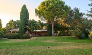 Maison 10 Pièces 236 m² à vendre à Tarascon (13150)