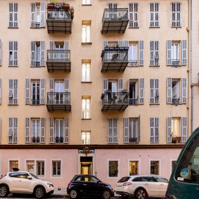 Appartement 3 pièces 282000 €