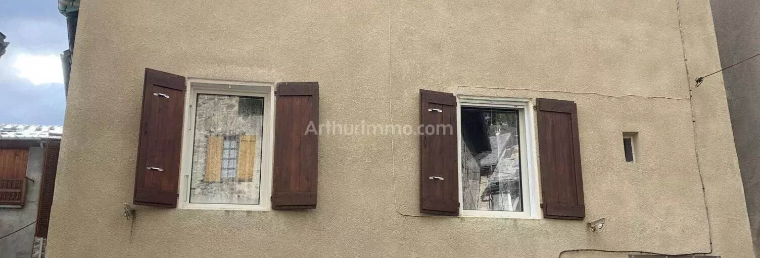 Maison  61 m² à vendre à Beauvezer (04370)