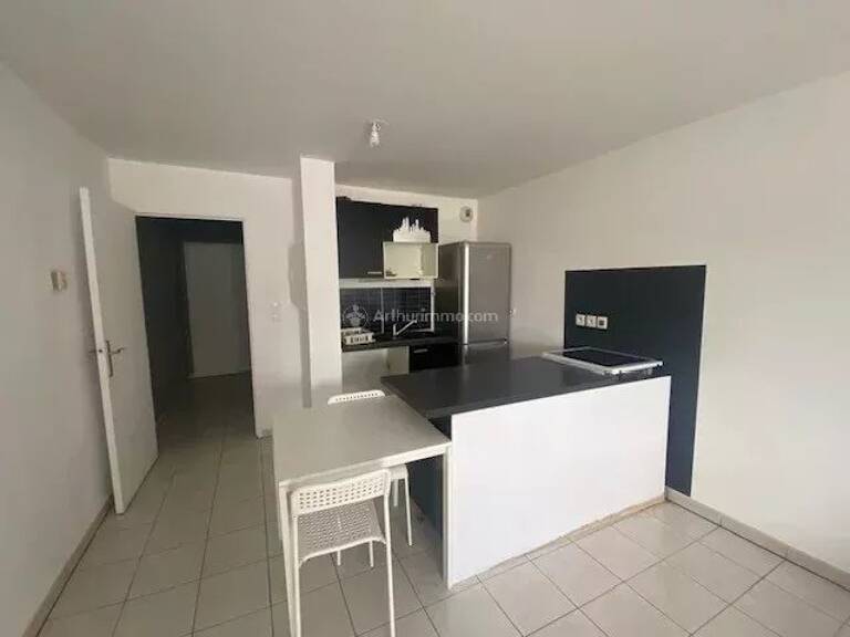 Très Rare Appartement Montevrain Grand Studio de 34.30 m2 et parking — photo 1