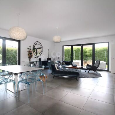 Maison 6 pièces 899000 €