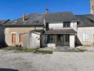 Immeuble investisseur à La Roche En Brenil — photo 2