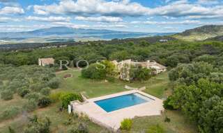 Maison 10 Pièces 398 m² à vendre à Venasque (84210)