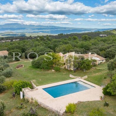 Maison 10 pièces 3600000 €