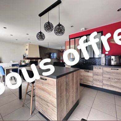 Maison 5 pièces 249000 €