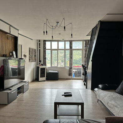 Appartement 5 pièces 159000 €