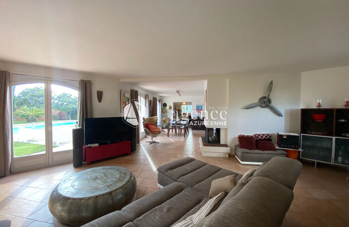 VILLA - CAGNES SUR MER - PISCINE - CALME  - VUE MER — photo 4