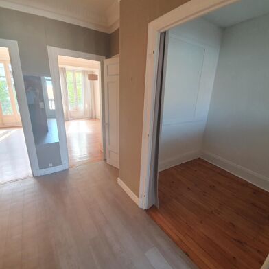 Appartement 2 pièces 780 €