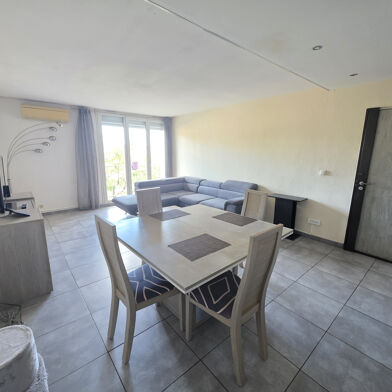 Appartement 5 pièces 212000 €