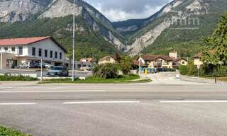 Commerce  196 m² à vendre à La Terrasse (38660)