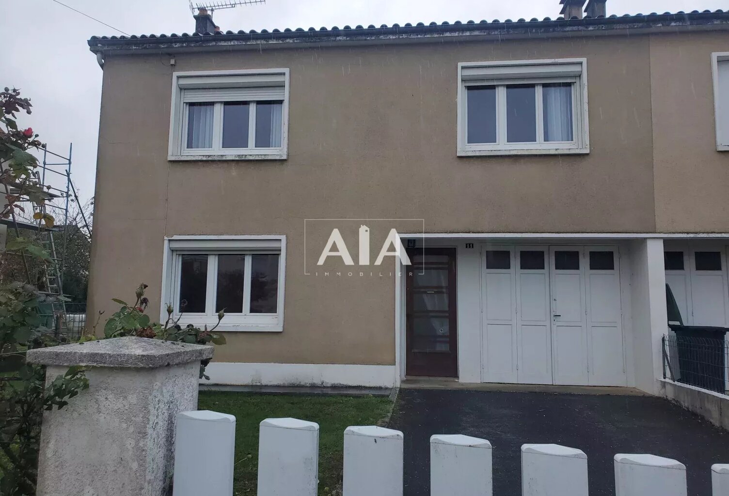 Maison de ville à Ruffec — photo 1