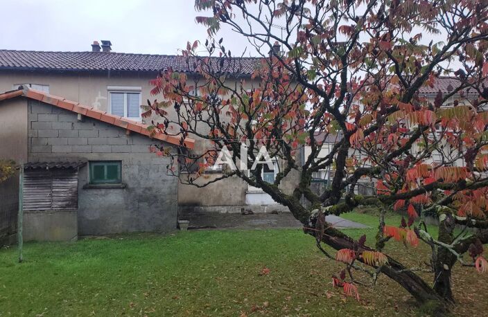 Maison de ville à Ruffec — photo 2