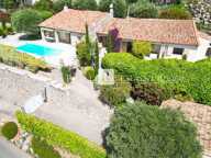 Aux portes de Monaco – Villa de charme avec piscine et terrain d — photo 3