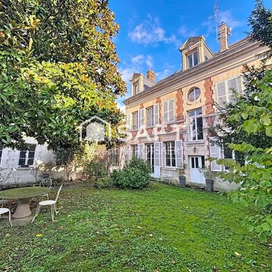 Maison 16 pièces 1450000 €