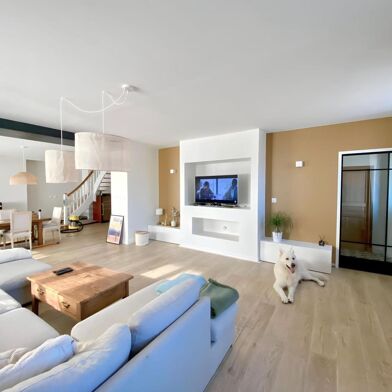 Maison 6 pièces 335000 €