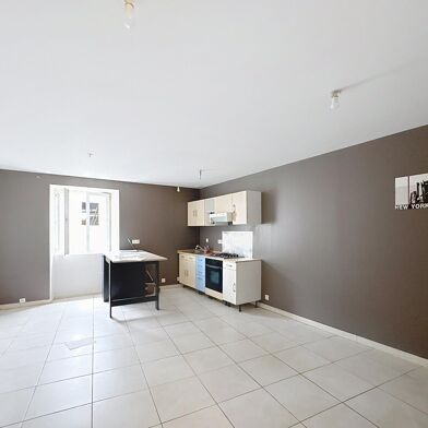 Maison 6 pièces 150500 €