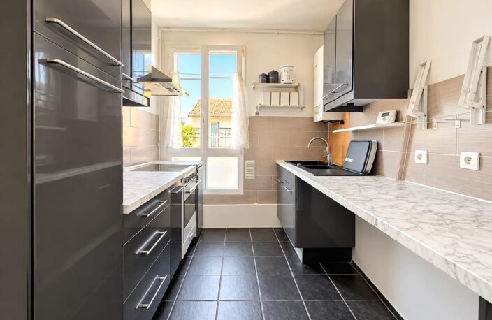 A  6 minutes de la Gare RER D Maisons Alfort / Alfortville appartement à vendre — photo 2
