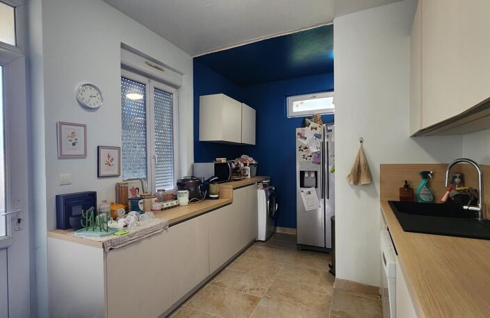 Charmante demeure familiale T4  aux volumes généreux, trois chambres et double salle d'eau, idéalement située — photo 4