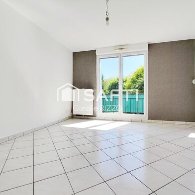 Appartement 3 pièces 570 €