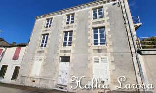 Maison 8 Pièces 275 m² à vendre à Montmorillon (86500)