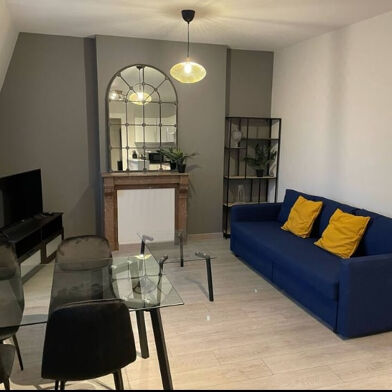 Appartement 3 pièces 1300 €