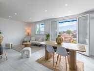 Superbe faux T4 entièrement rénové avec goût et prestations haut de gamme – Balcon, vue dégagée – Montpellier centre ! — photo 2