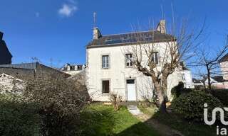 Maison 9 Pièces 200 m² à vendre à Châteauneuf-du-Faou (29520)