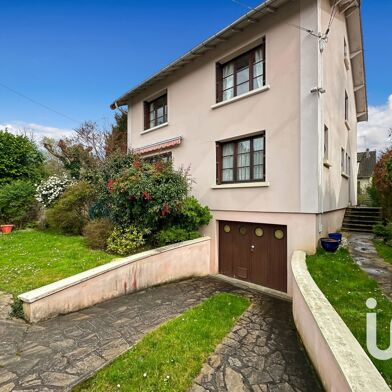Maison 8 pièces 399999 €
