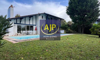 Maison 5 Pièces 111 m² à vendre à Bassussarry (64200)