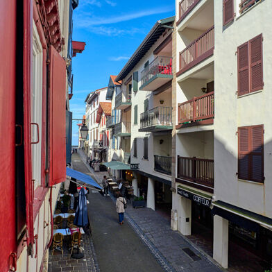 Appartement 1 pièces 196000 €