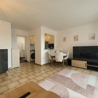 Appartement 1 pièces 850 €