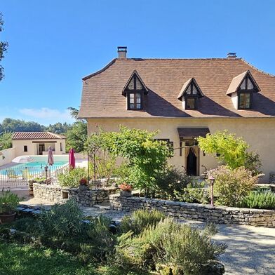 Maison 8 pièces 364000 €