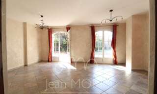 Maison 6 Pièces 228 m² à vendre à Toulaud (07130)