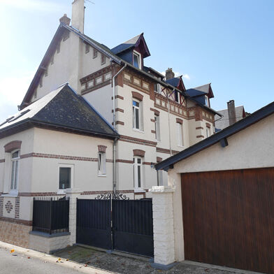 Maison 7 pièces 323000 €
