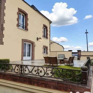 Maison 8 pièces 439000 €