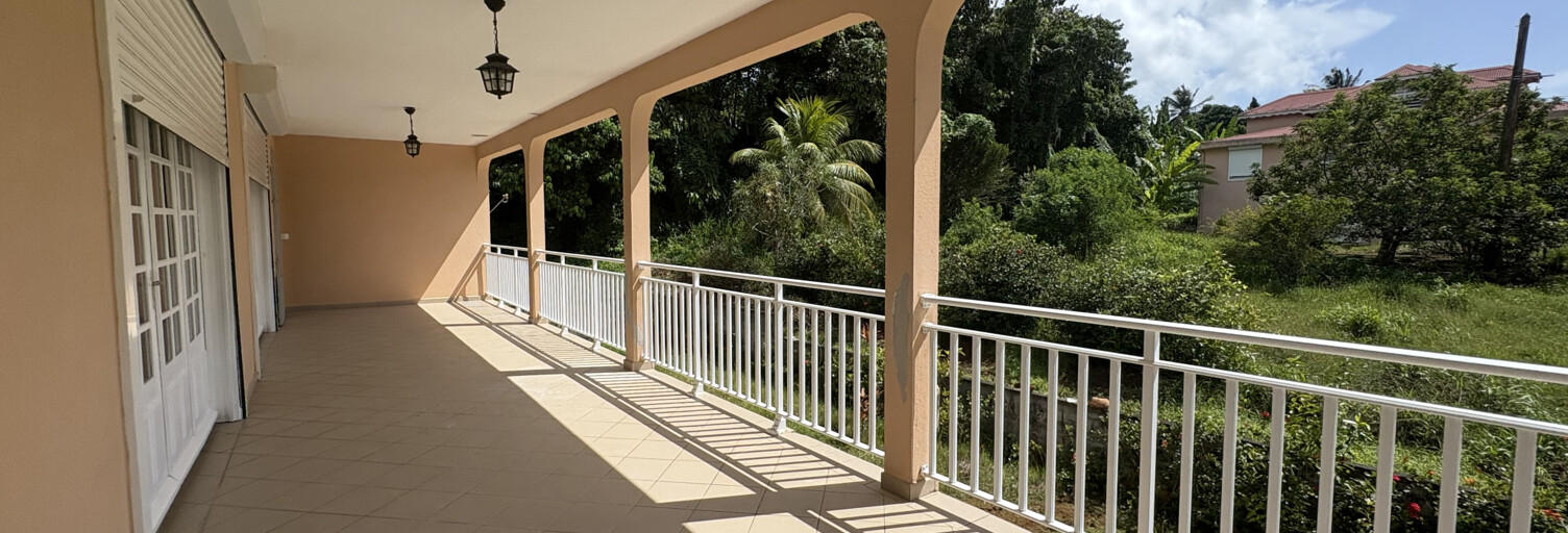 Appartement 5 Pièces 140 m² à louer à Lamentin (97129)