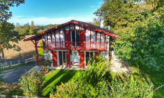 Maison 8 Pièces 199 m² à vendre à Saint-Palais (64120)