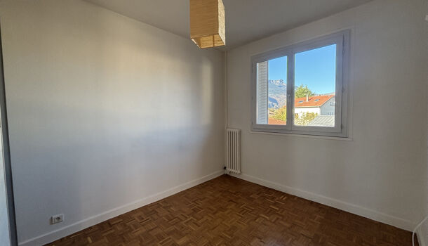 Appartement 3 pièces  à louer Saint-Égrève 38120