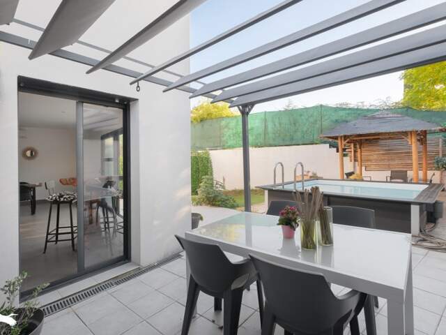 Contemporaine de 4 pièces principales — photo du bien