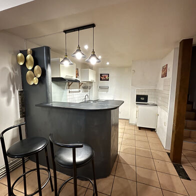 Appartement 4 pièces 530 €