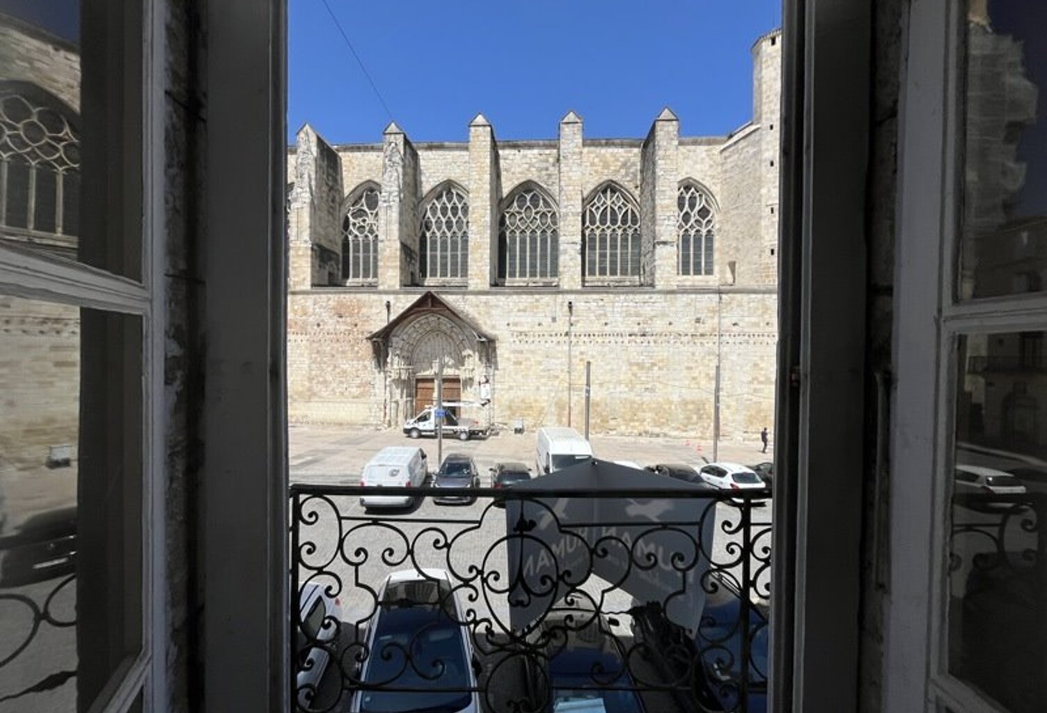 Maison de ville de 10 pièces principales — photo 1